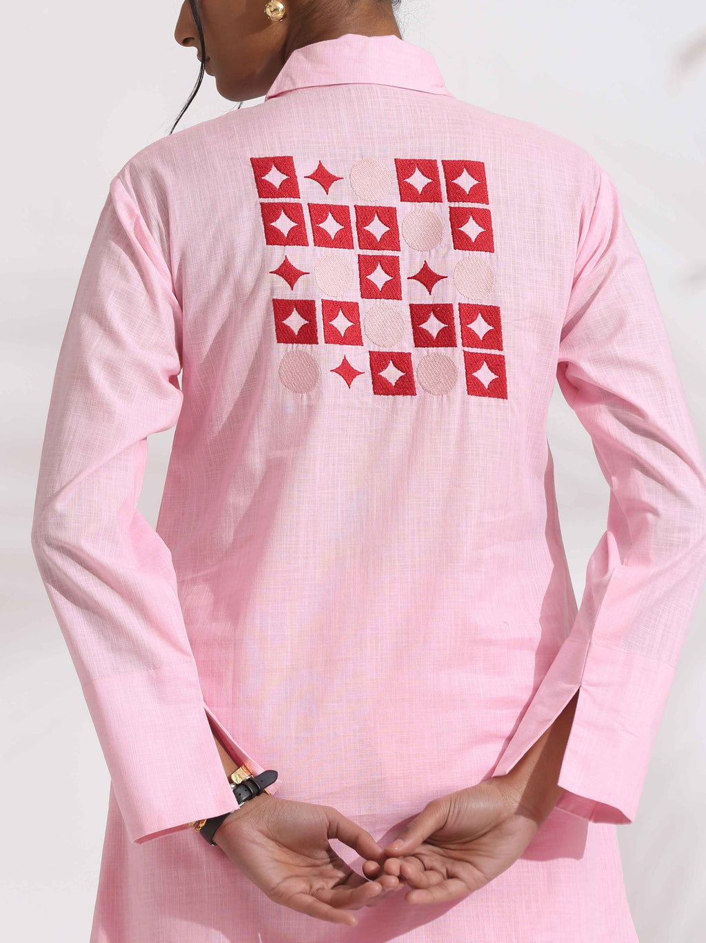 trueBrowns Pink Cotton Embroidered Kurta Set - Distacart