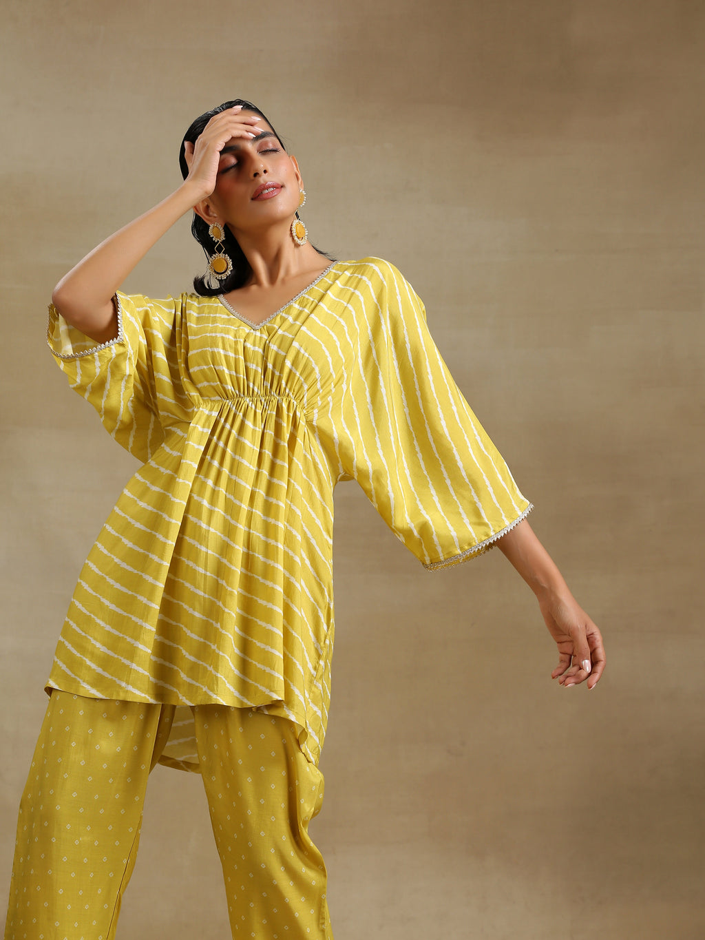 trueBrowns Lime Green Bandhani Printed Silk Drop Shoulder Co-Ord Set | Relove - Distacart