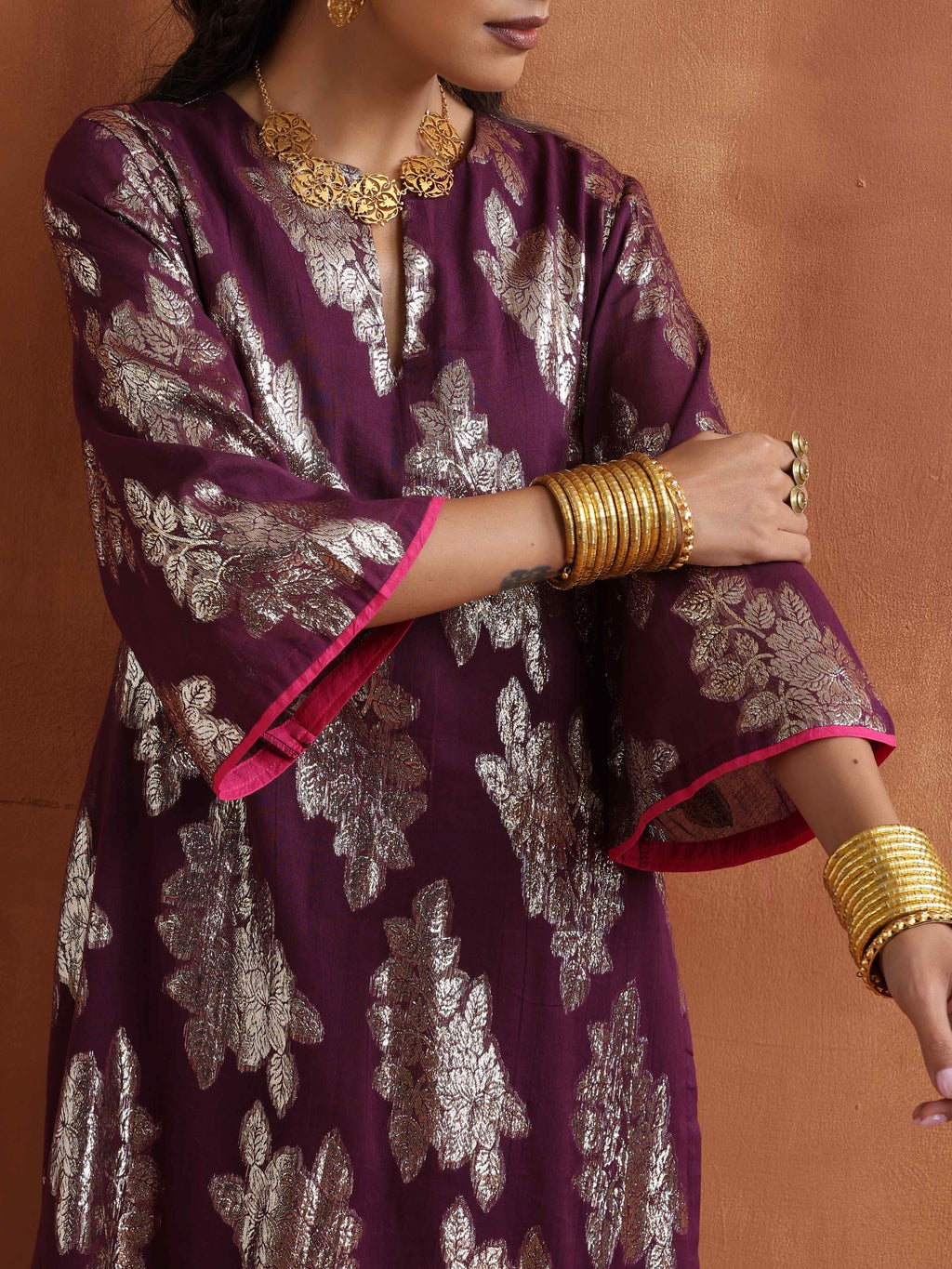 trueBrowns Purple Metallic Straight Kurta Set - Distacart