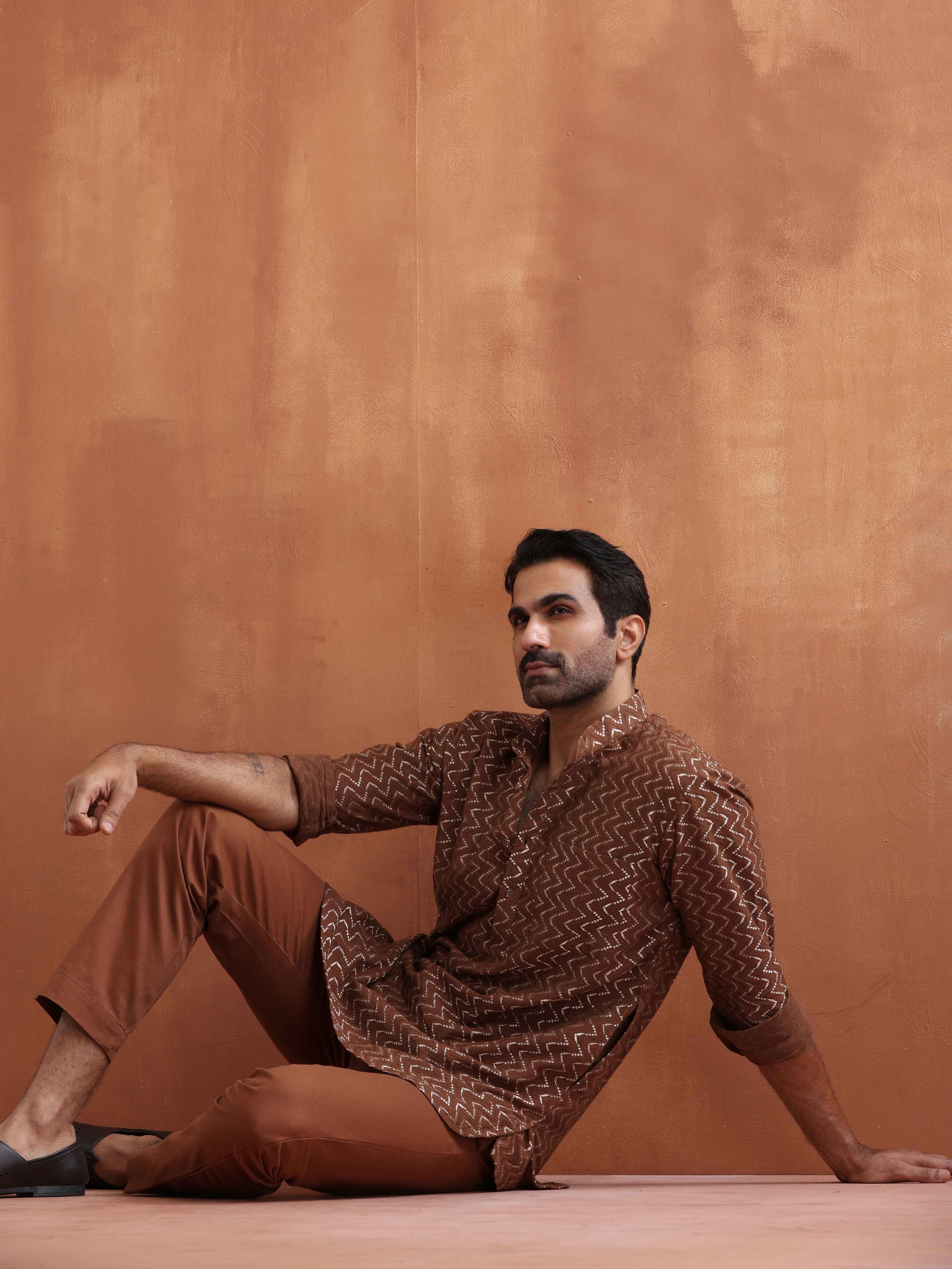 trueBrowns Men's Brown Cotton Dobby Short Kurta