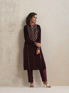 trueBrowns Purple Velvet Geometric Embroidered Kurta Pant Dupatta Set - Distacart