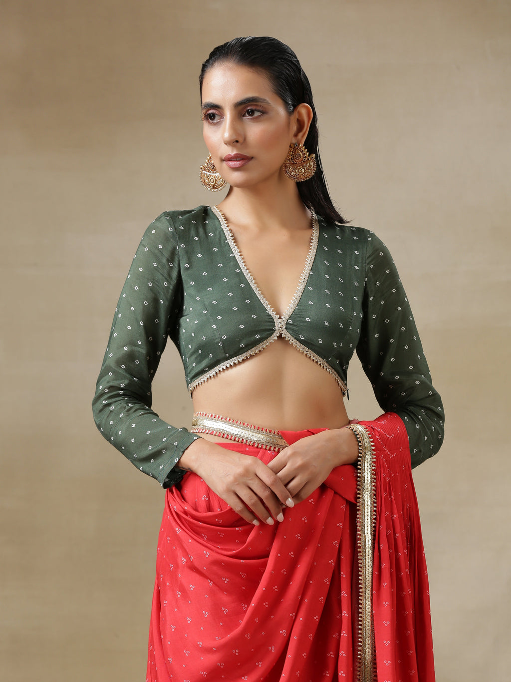 trueBrowns Red Bandhani Printed Silk Skirt Stitched Saree with Belt