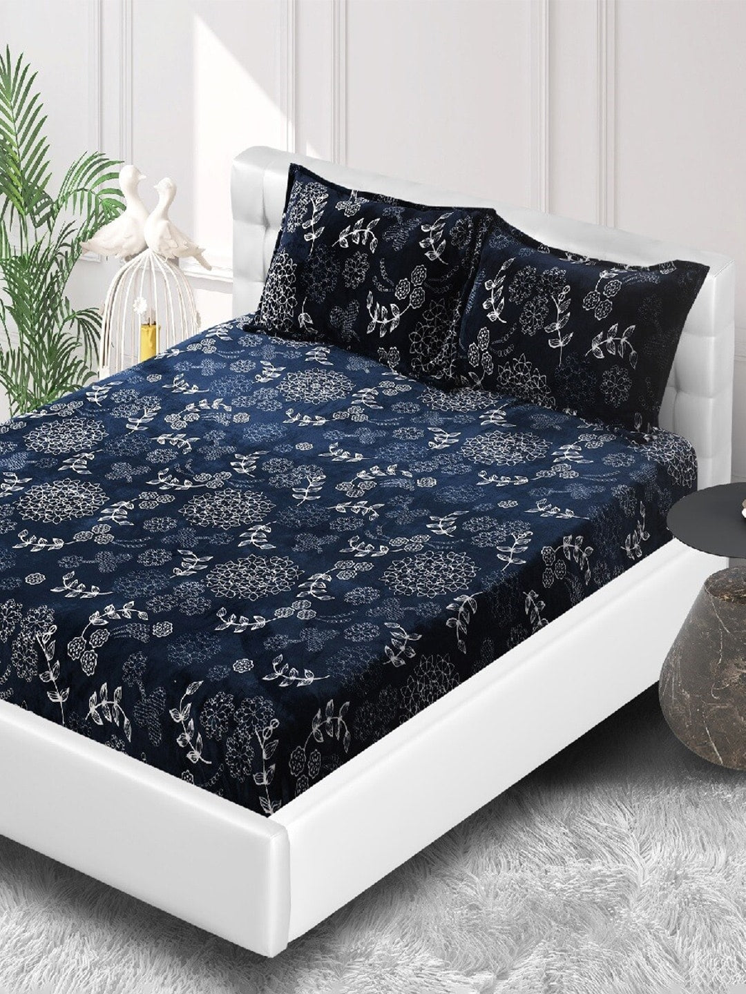Stylespace by Isha Navy Blue & White Floral Velvet 300 TC Fitted King Bedsheet Set