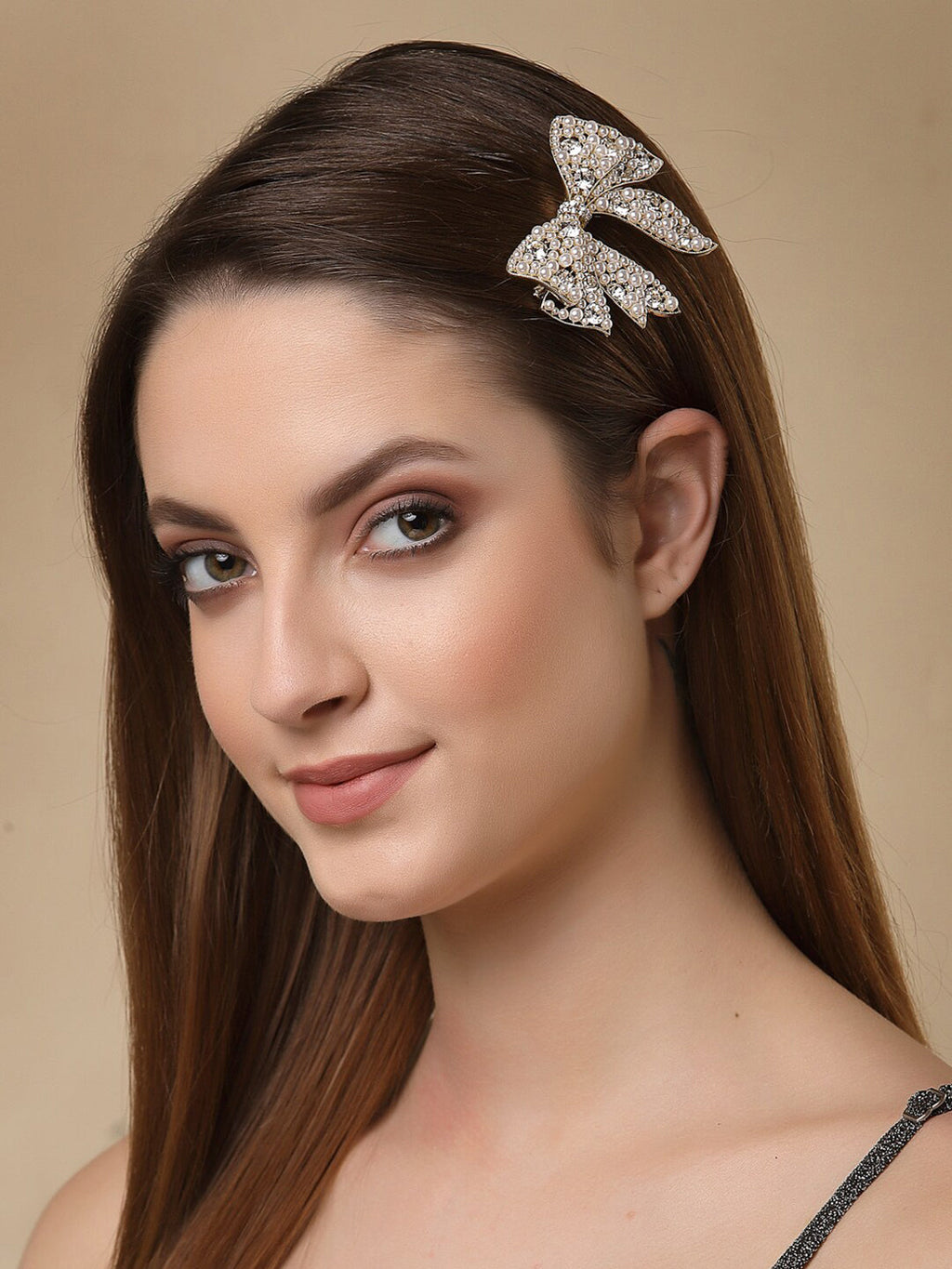 Panash Women Gold-Toned & White Embellished Bow-Shaped Alligator Hair Clip - Distacart