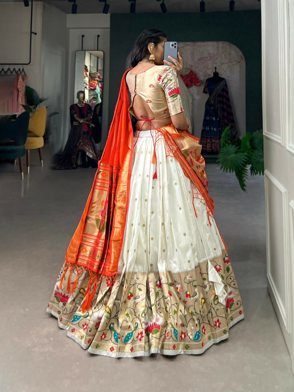 Vastranavya Traditional Jacquard Silk Paithani Lehenga Choli - White