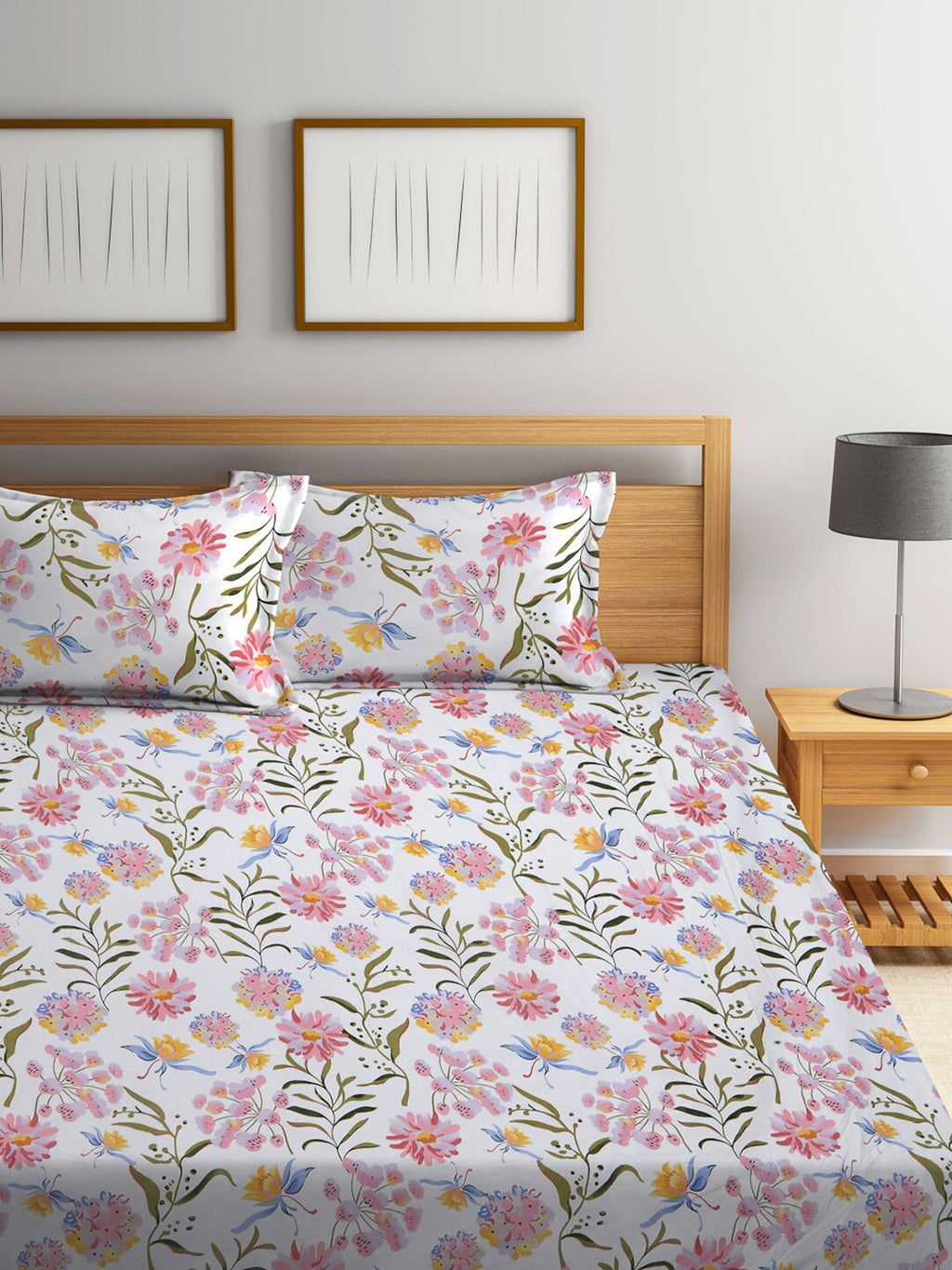 KLOTTHE Floral 300 TC Fitted Super King Bedsheet with 2 Pillow Covers