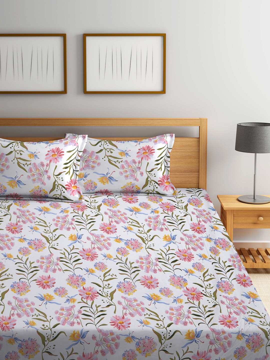 KLOTTHE Floral 300 TC Fitted Super King Bedsheet with 2 Pillow Covers