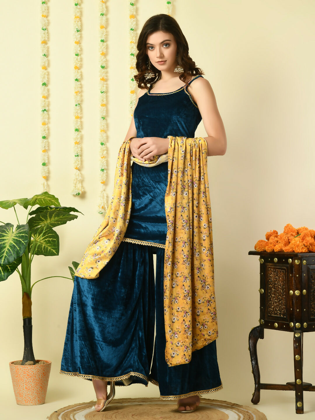 Myshka Women's Teal Velvet Kurti & Sharara With Dupatta Party Sets