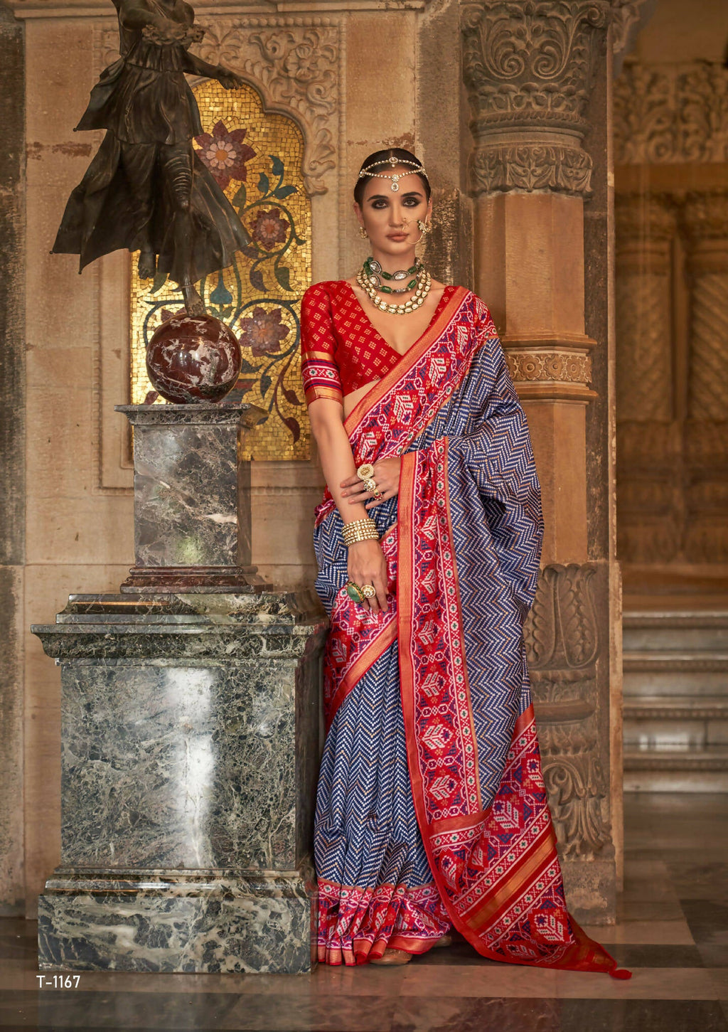 Navy Blue Banarasi Weaving, Ultra Aqua Finish, Zari Work Banarasi Silk Saree - Rath Kunti