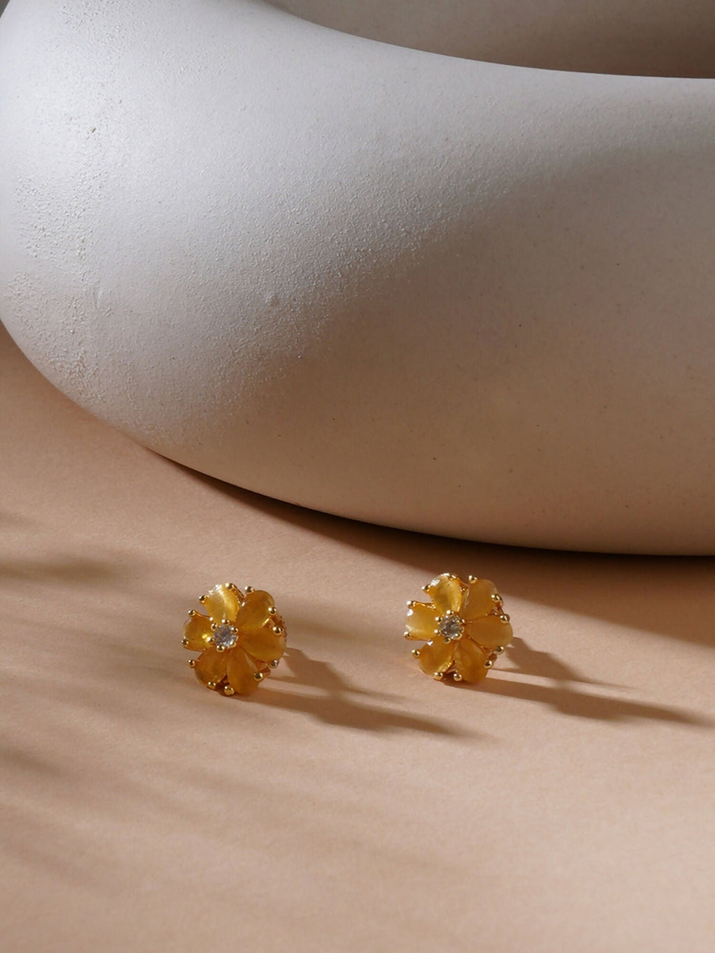 stone stud (yellow) - Ruby Raang - Distacart