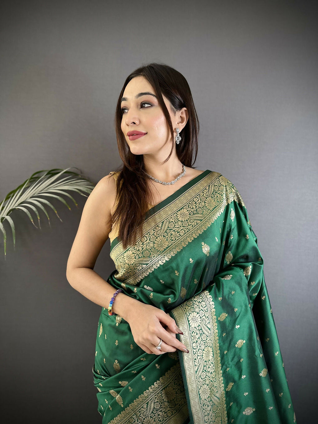 Joban Fashion Green Zari Weaving Motif Lichi Silk Banarasi Silk Saree - Distacart