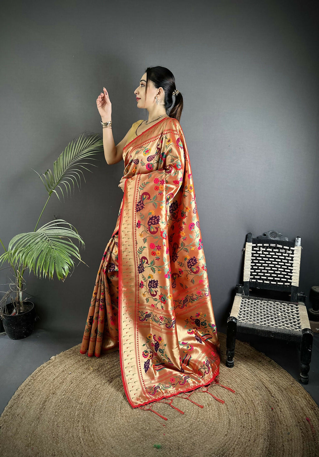 Joban Fashion Pastel Red Peacocks Flowers & Leaves Soft Silk Paithani Saree - Distacart