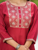 Juniper Women's Maroon Solid Rayon Kurti With Mirror Work & Sequins