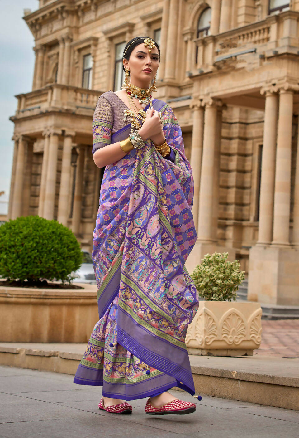 Butterfly Bush Purple Superior V.P.Silk Woven Printed Patola Silk Saree - Rewaa Milano