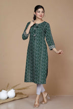 Miravan Women's Rayon Bandhani Print Straight Kurta Green
