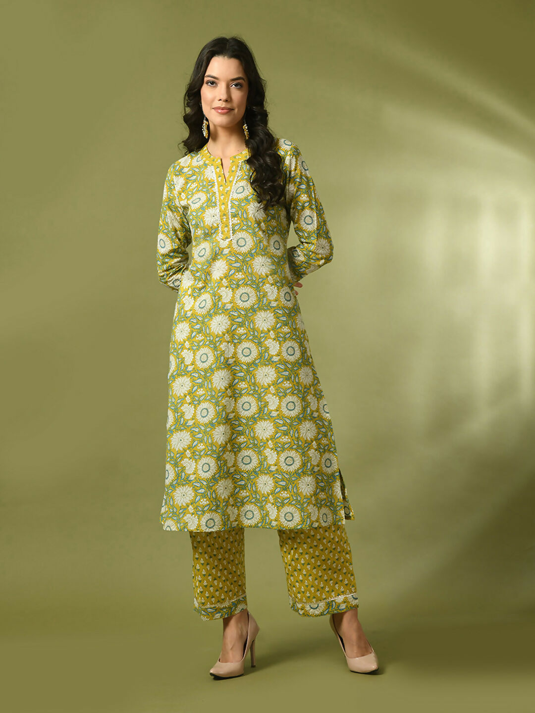 Myshka Women's Multi Printed Cotton Straight Party Kurta Set