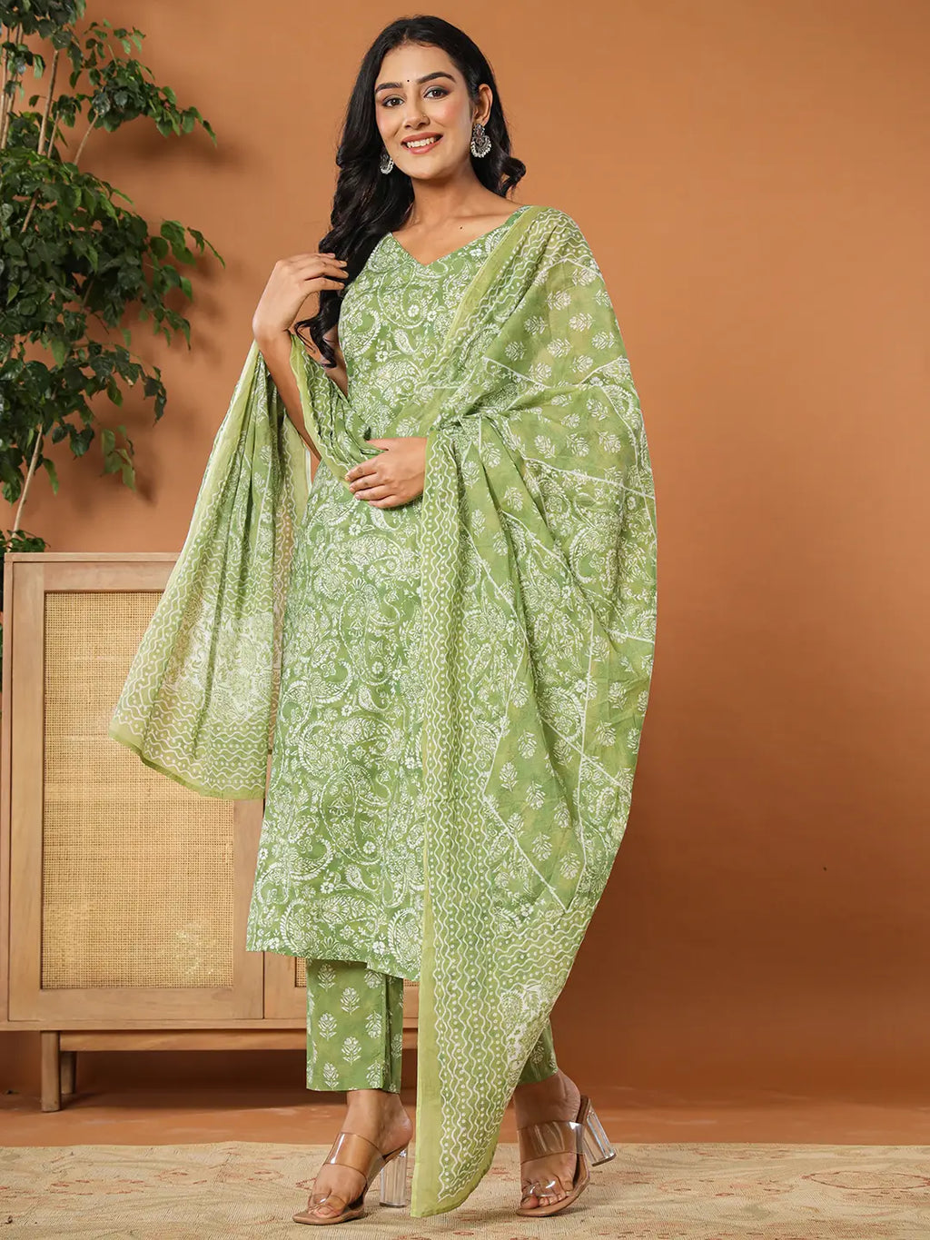 Yufta Green Cotton Strappy Kurta Dupatta Set