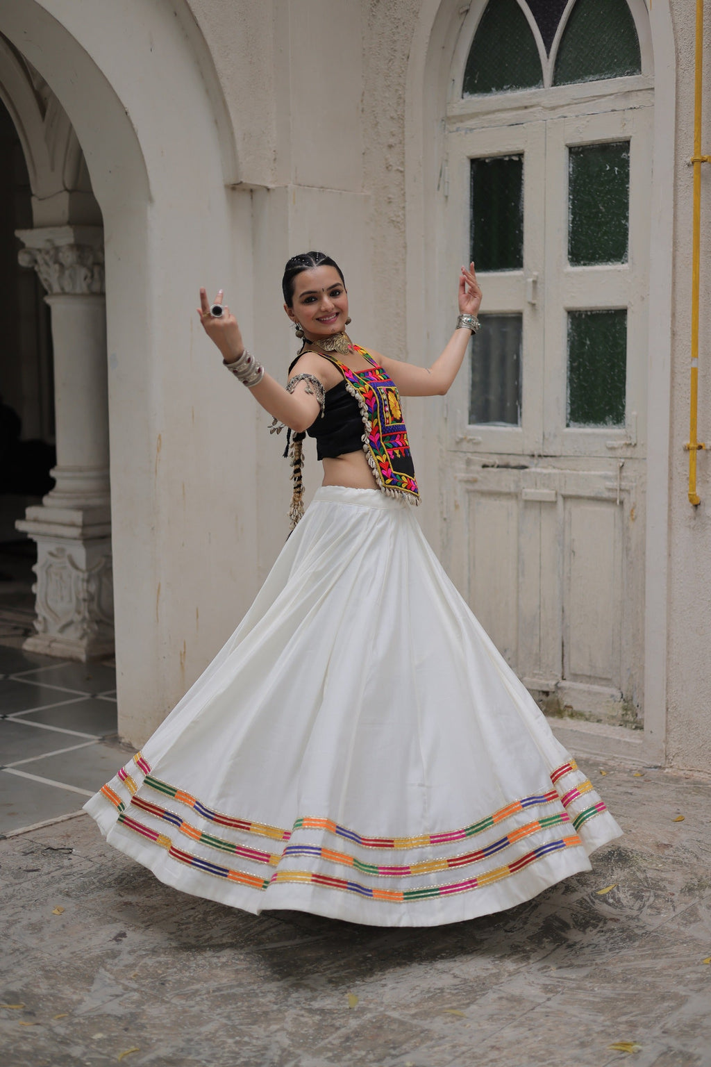 Lorenvalley Fashion White Roman Silk with Attractive Gota-Patti Lace Lehenga Choli