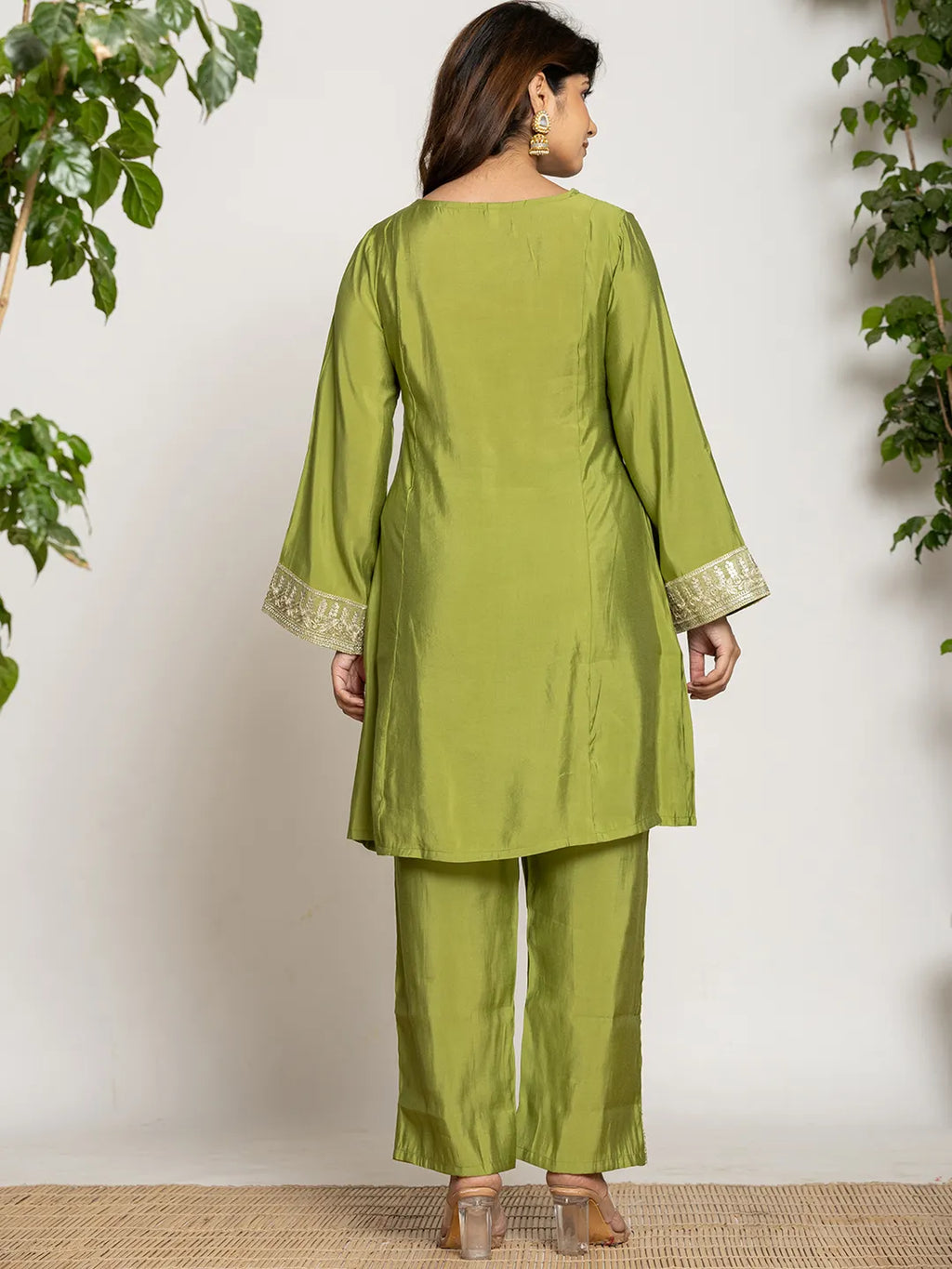 Yufta Green Silk Suit Set - Distacart