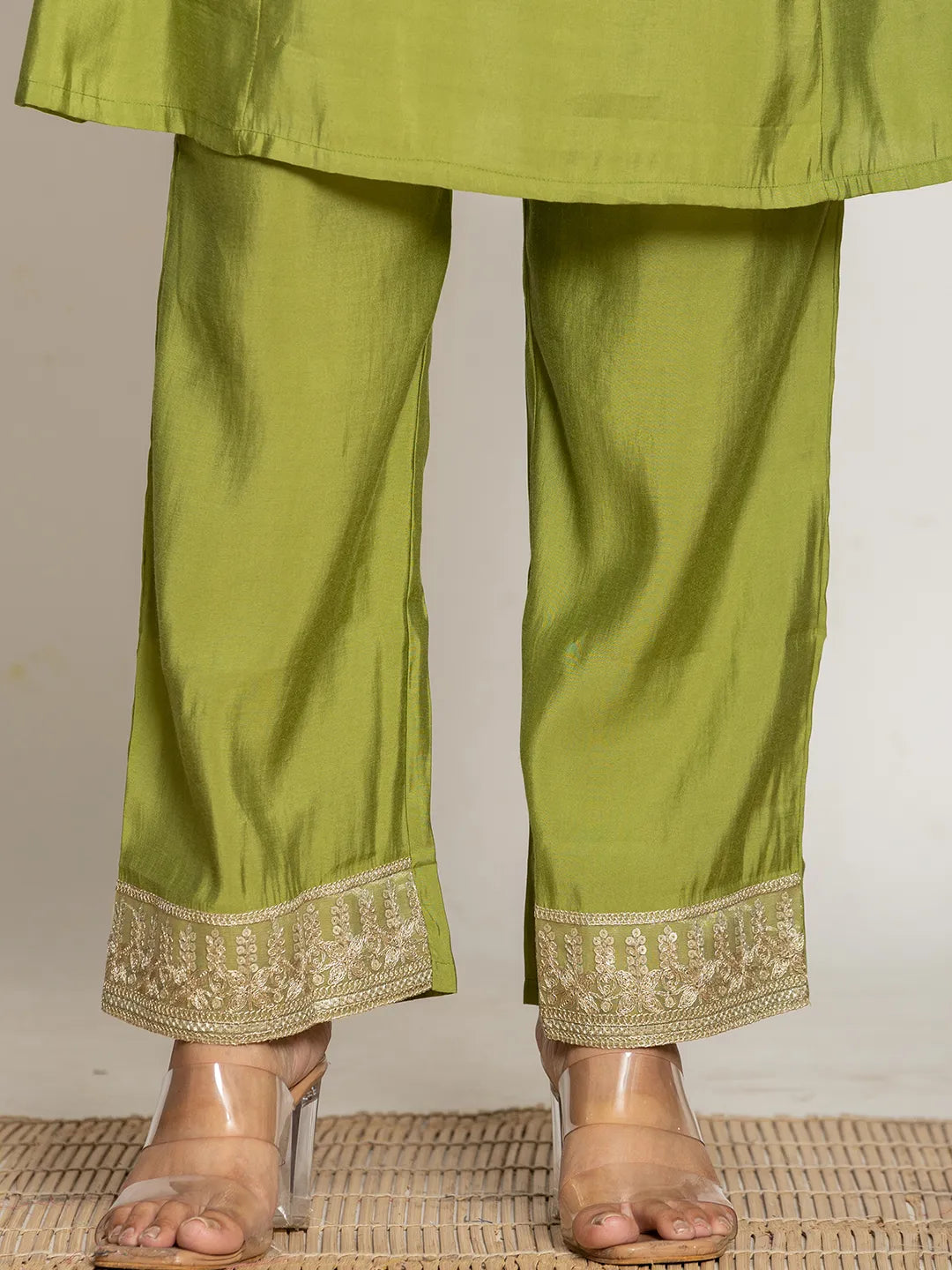 Yufta Green Silk Suit Set - Distacart