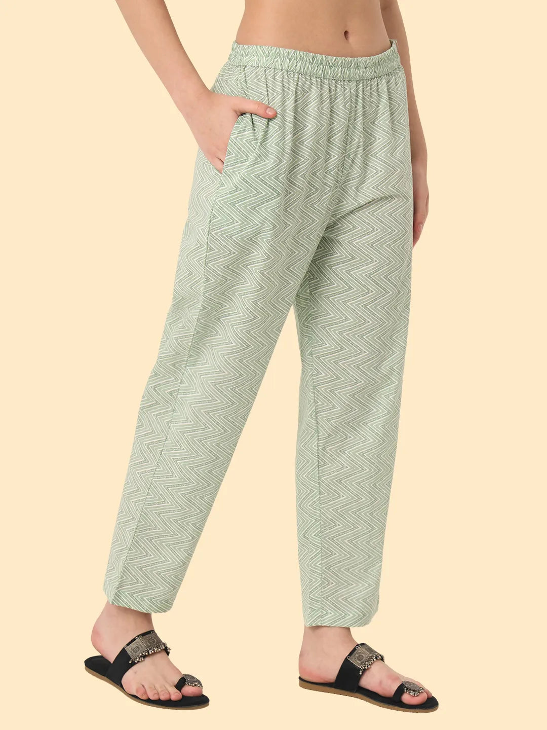 Yufta Green Ethnic Motifs Embroidered Regular Chikankari Pure Cotton Kurta with Trousers & With Dupatta