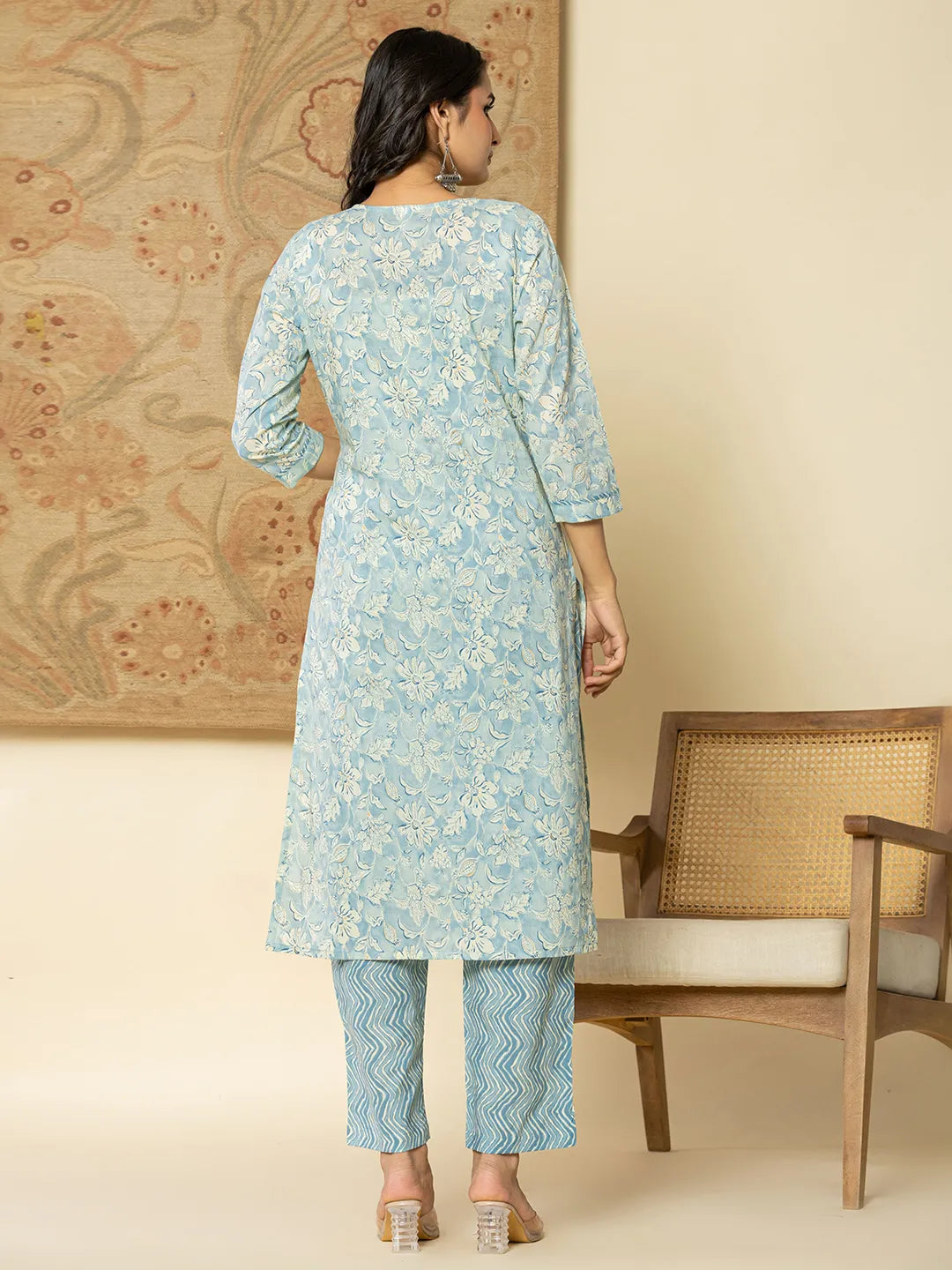Yufta Pure Cotton Sky Blue Floral Embroidery Kurta Dupatta Pant Set - Distacart