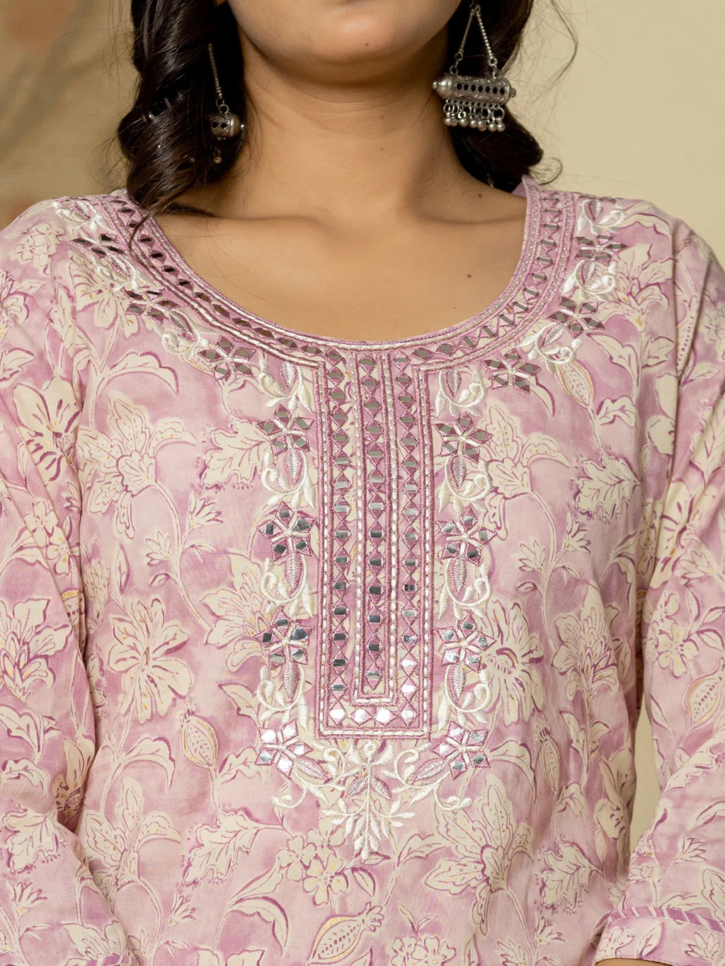 Yufta Pure Cotton Lavender Floral Embroidery Kurta Dupatta Pant Set - Distacart