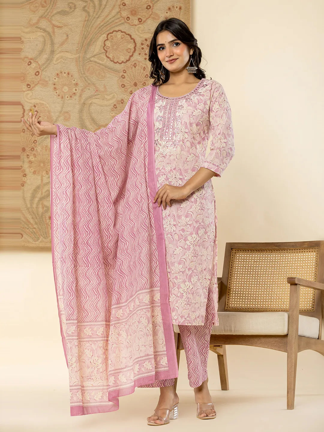 Yufta Pure Cotton Lavender Floral Embroidery Kurta Dupatta Pant Set - Distacart
