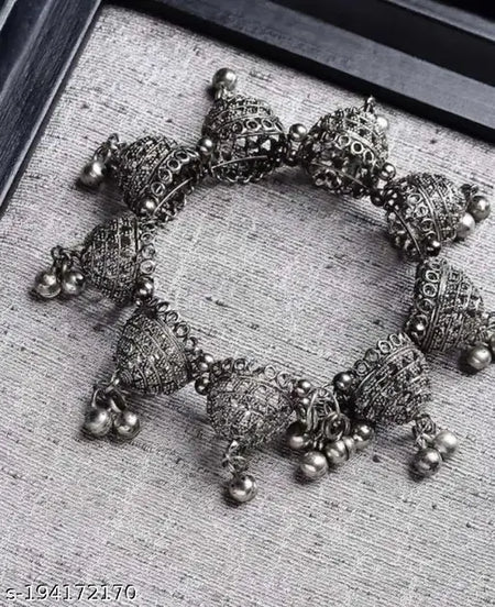 Tehzeeb Creations Women's Traditional Silver Colour Oxidised Bangle