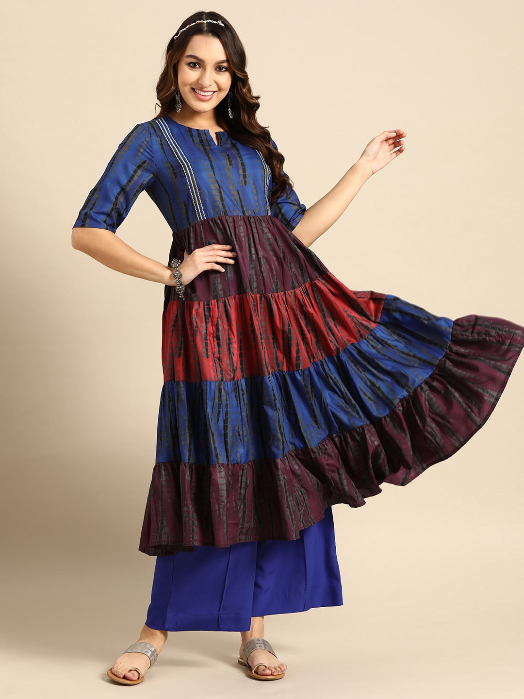 Sangria Women Dyed Tiered Kurta with Palazzos