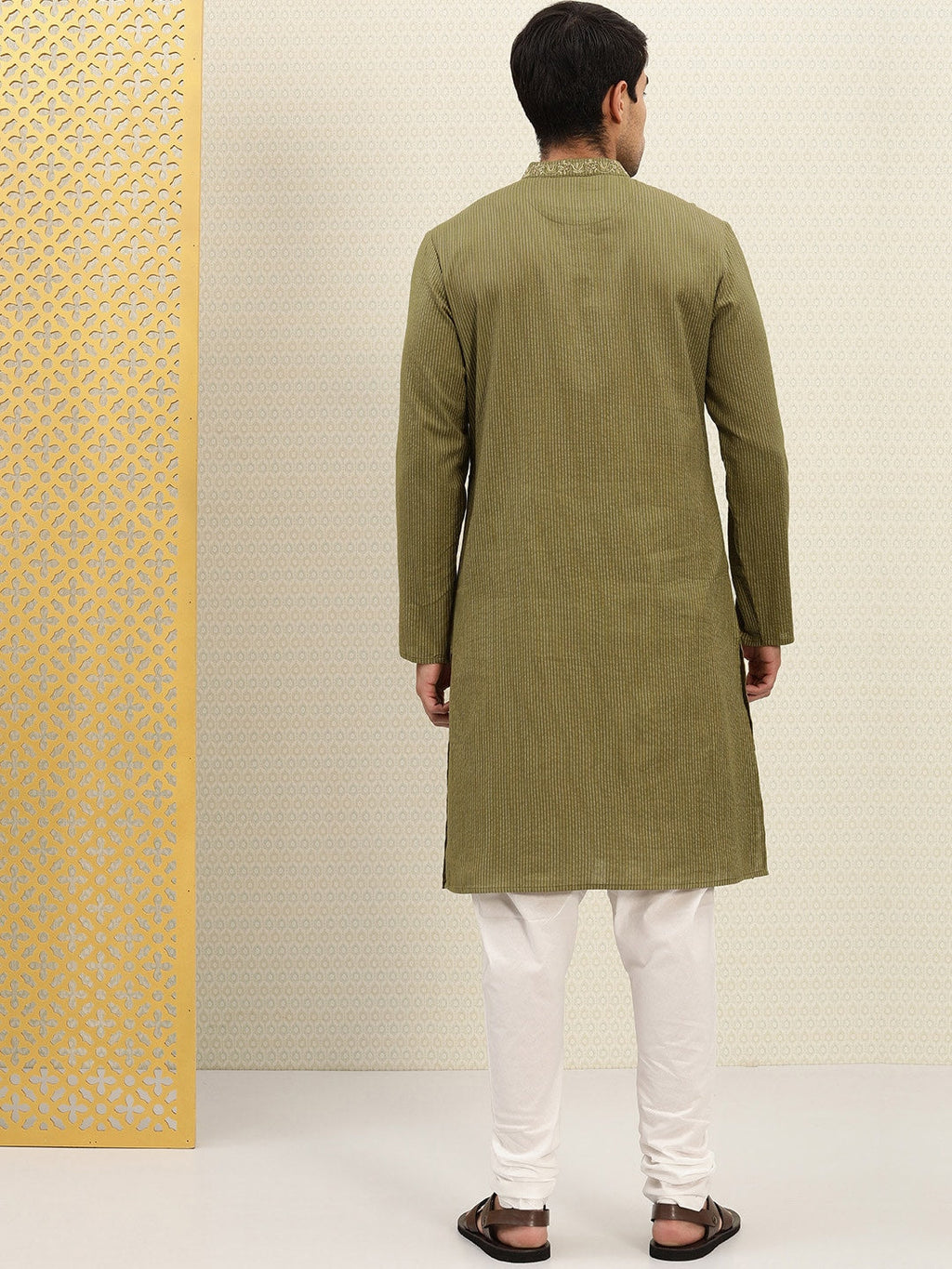 House of Pataudi Men Olive Green Striped Straight Kurta with Embroidered Detail