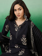 Sangria Notch Neck Printed Pure Cotton Kurta With Trousers & Dupatta - Distacart