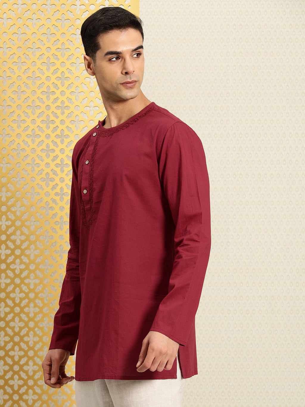 House of Pataudi Jashn Floral Embroidered Yoke Design Thread Work Angrakha Kurta