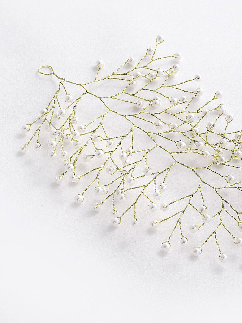 Panash Women Gold-Toned & White Embellished Hair Accessory Set