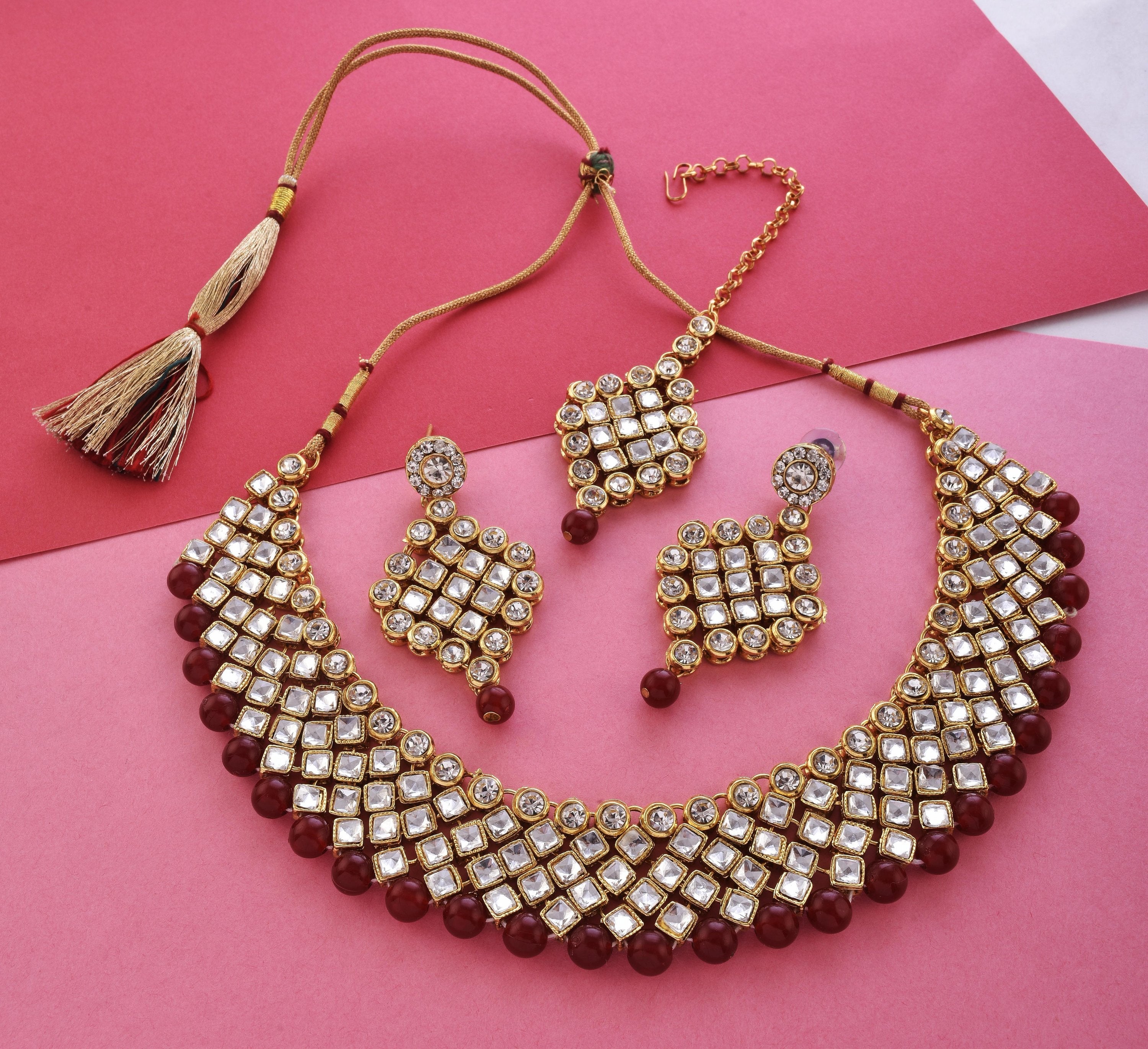 Gold-Polished Alloy Mehrron Kundan Choker Necklace Set With Maangtika - The Pari