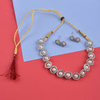 Rhodium-Plated Alloy Silver Ad Necklace With Pearls - The Pari