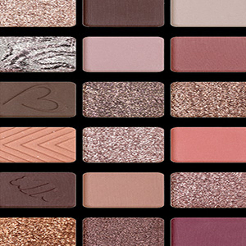 Character 18 Color Eyeshadow Palette - Smoky Elegance Cfc002