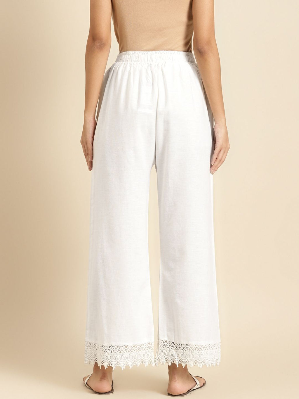 TAG 7 Women White Solid Hem Design Straight Palazzos