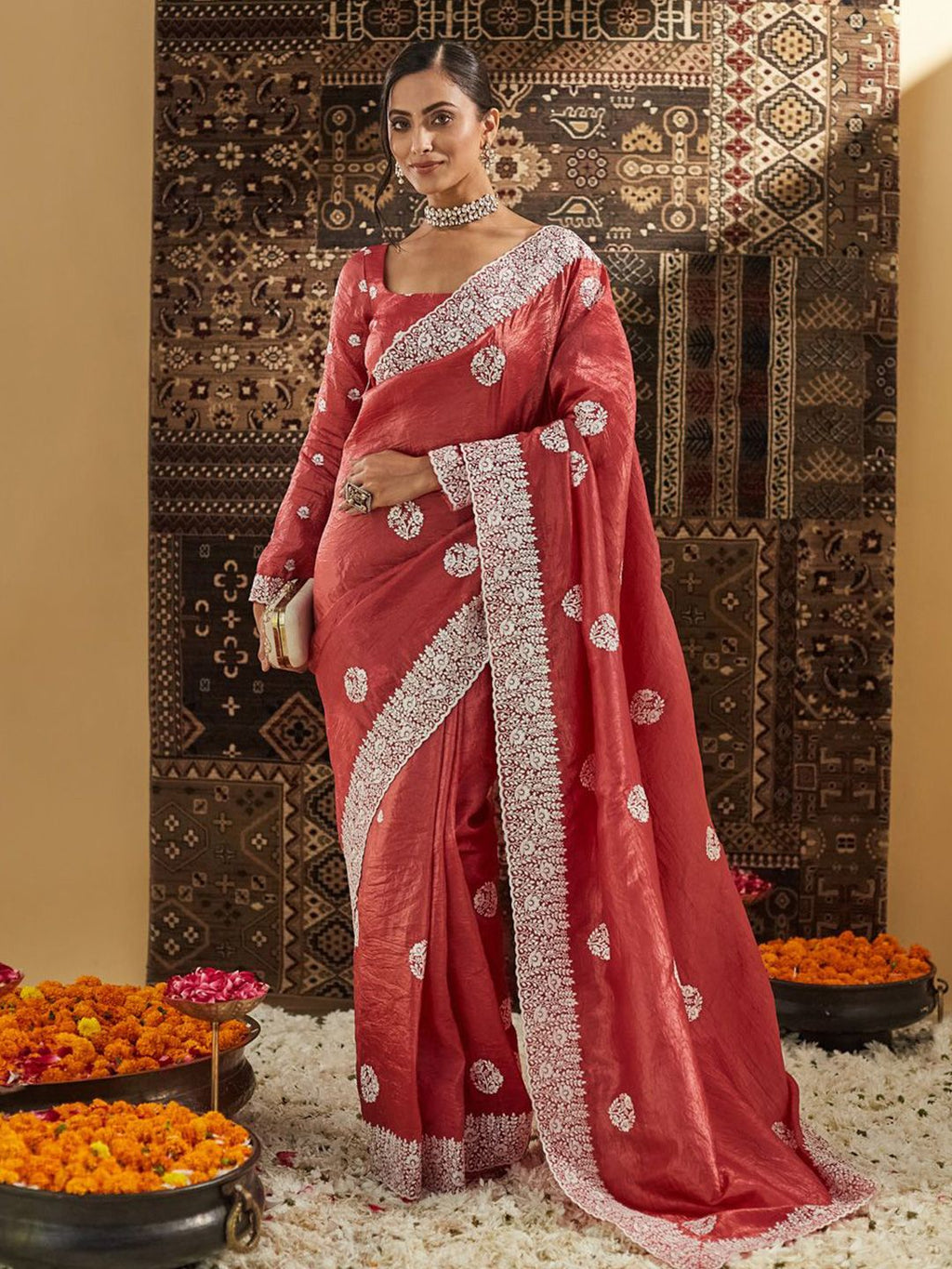 kasee Floral Chikankari Silk Blend Saree - Distacart