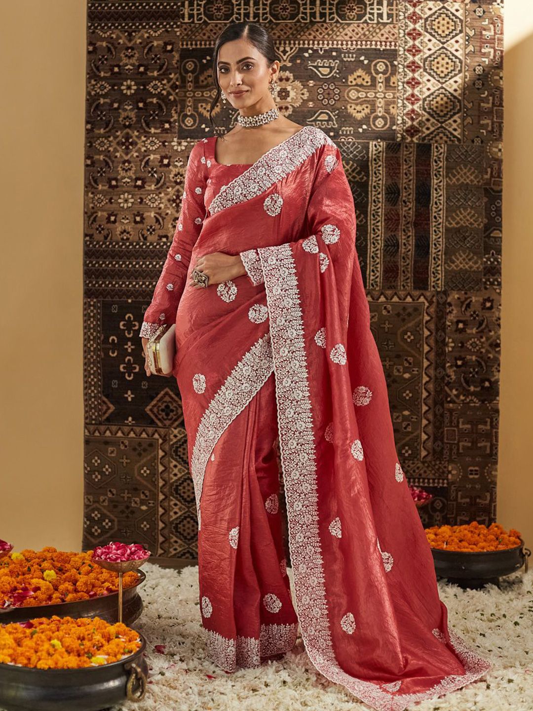 kasee Floral Chikankari Silk Blend Saree - Distacart