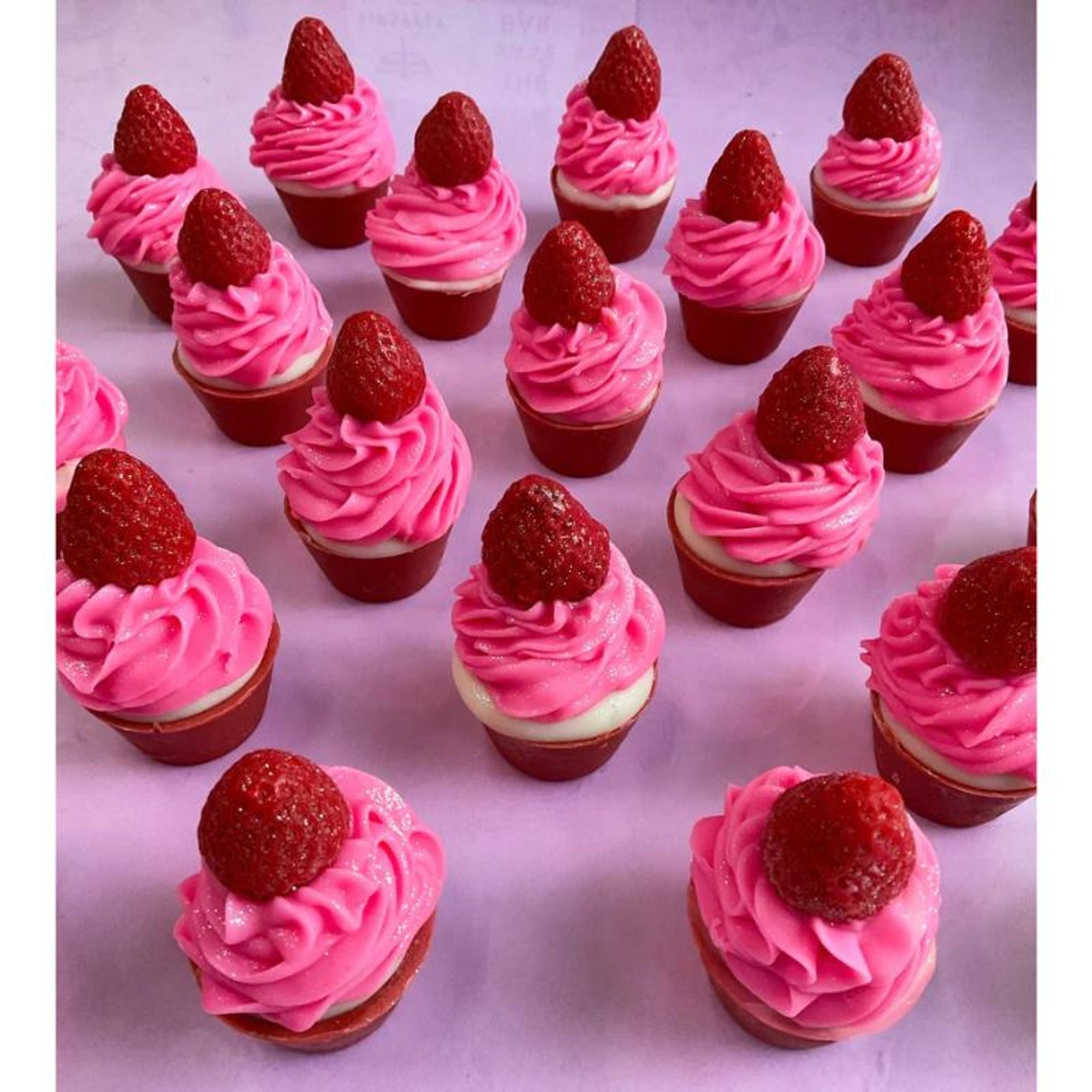 The Sass Bar Fraises Mini Cupcake Soap - Distacart