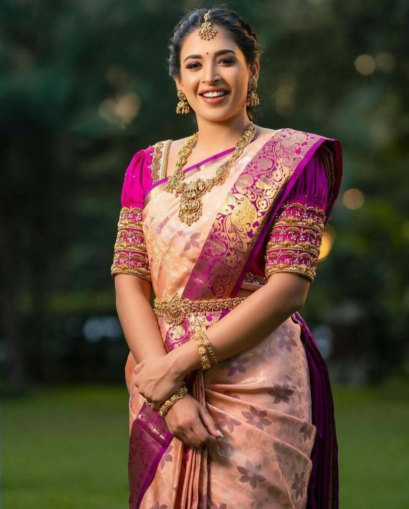 DEIANA'S Beautiful Designer Golden zari Soft Lichi Silk Saree - Cream