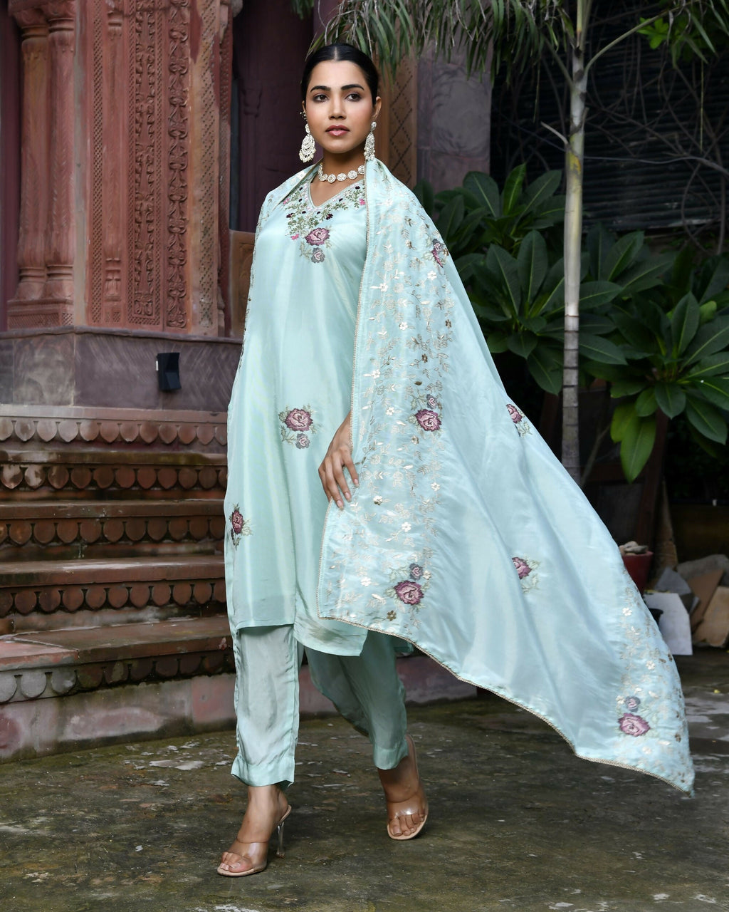 Vaasva Women's Tissue Silk Emboidered Suit Set With Solid Pant & Solid Embroidered Dupatta
