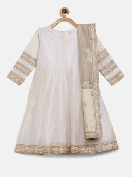 Ahalyaa Off White Chanderi Anarkali Kids Kurta With Dupatta For Girls