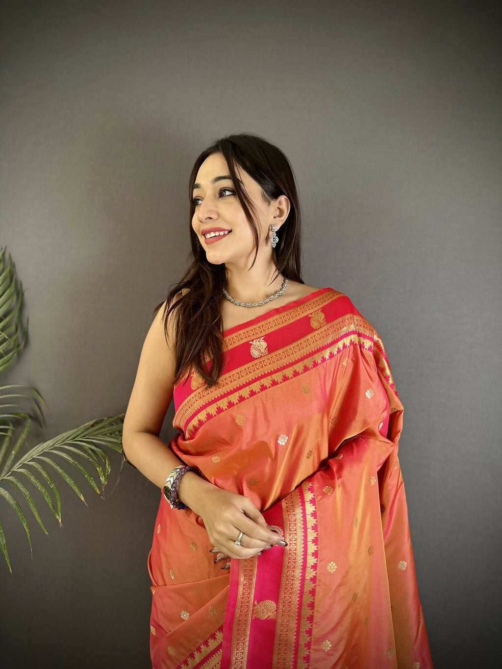 Joban Fashion Peach Banarasi Soft Silk Woven Saree - Distacart