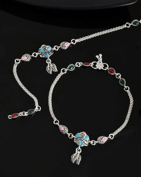 VOJ Set of 2 Traditional Stone Studded Flower Shaped Anklet