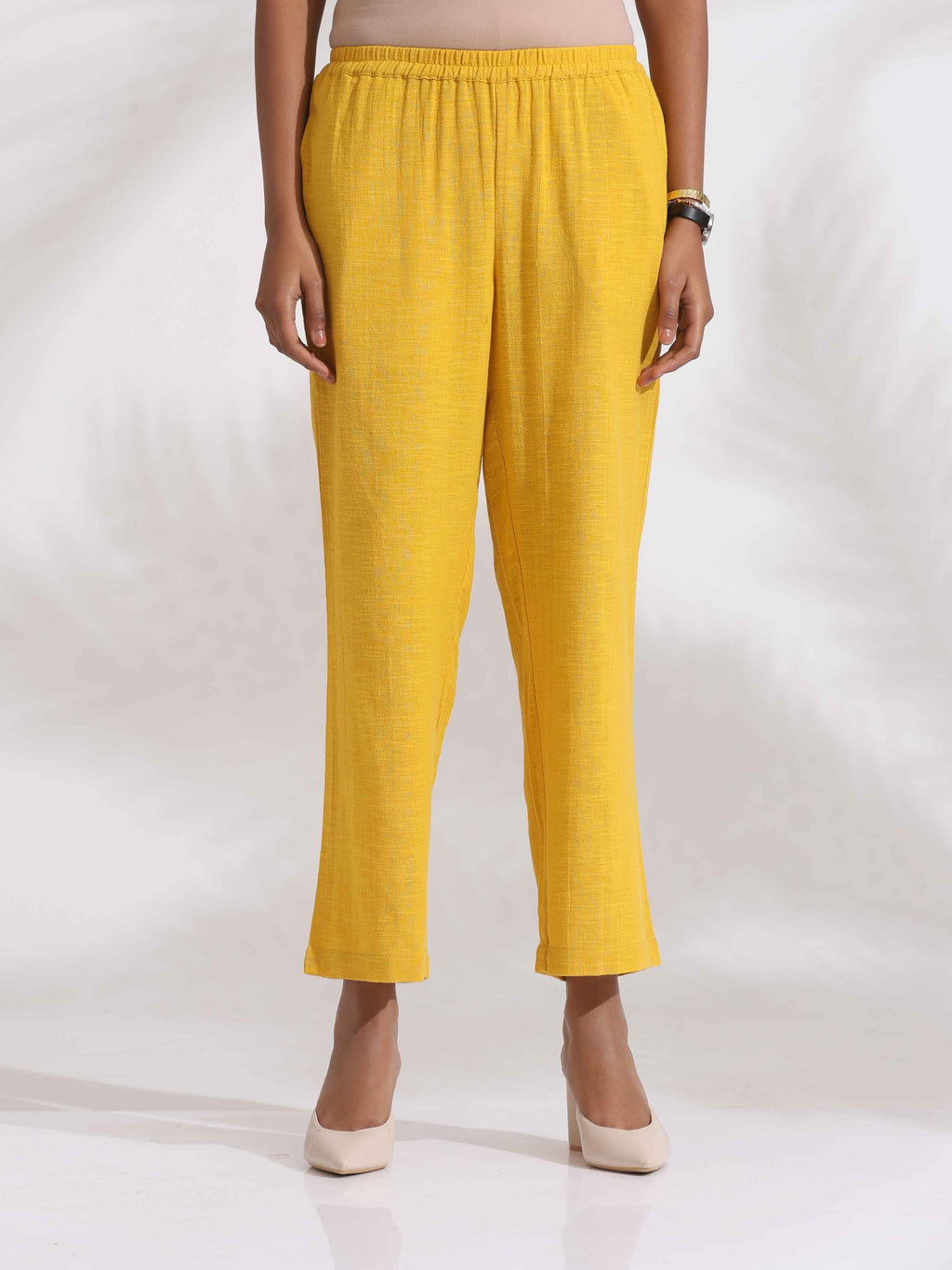 trueBrowns Yellow Cotton Slub Embroidered Straight Kurta Set - Distacart