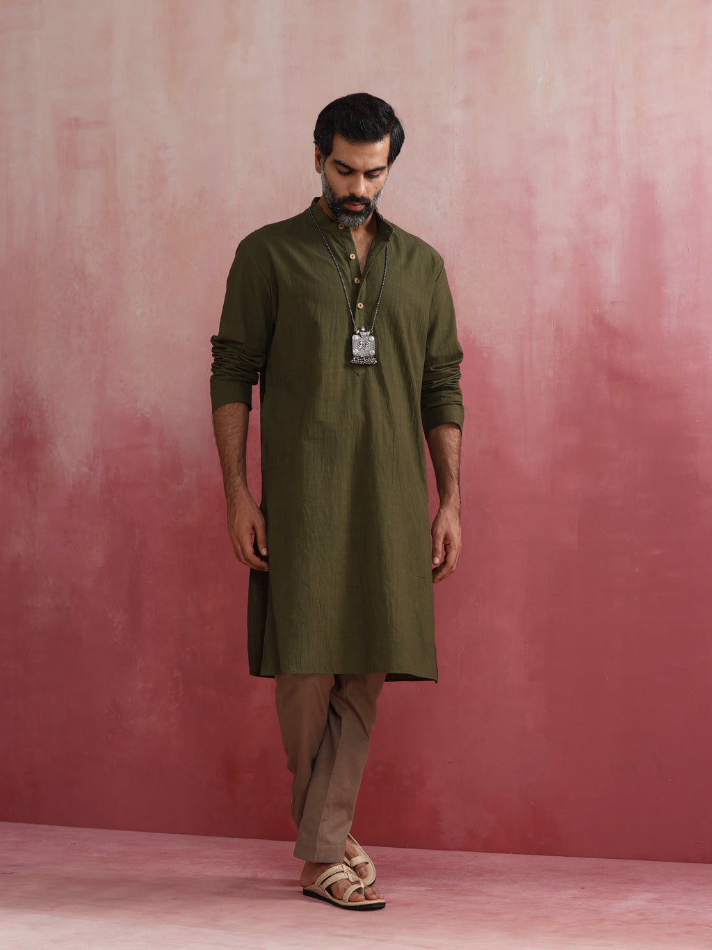 trueBrowns Men's Olive green Mandarin Collar Kurta
