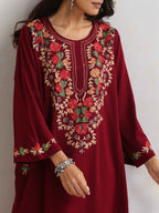 trueBrowns Maroon Kashmiri Embroidered Woollen Phiran Kurta - Distacart