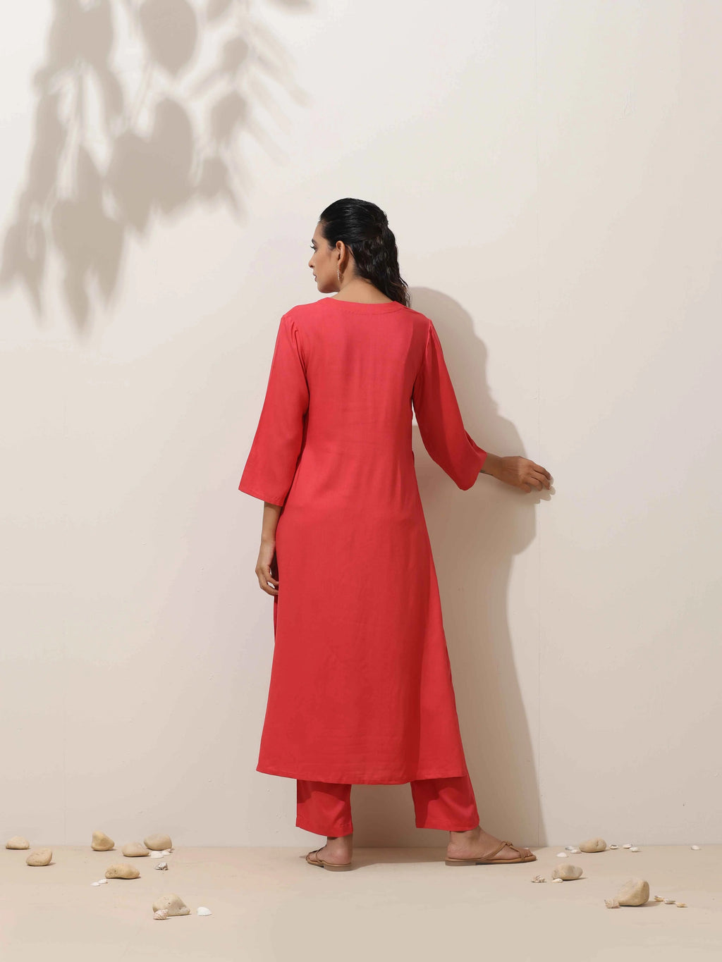 trueBrowns Coral Viscose Solid Kurta Pant Set - Distacart